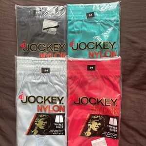 Jockey men’s tapered boxers (4). Size 34. 100% nylon quick drying.         bb